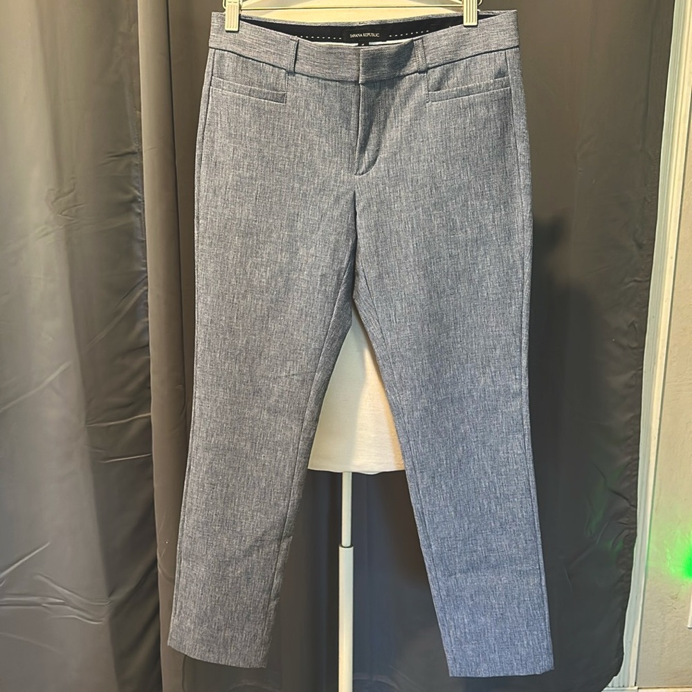 Banana Republic size 4 Sloan pants